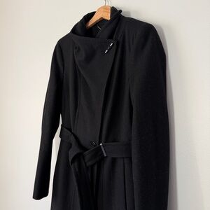 {Calvin Klein} Elegant Black Women's Coat